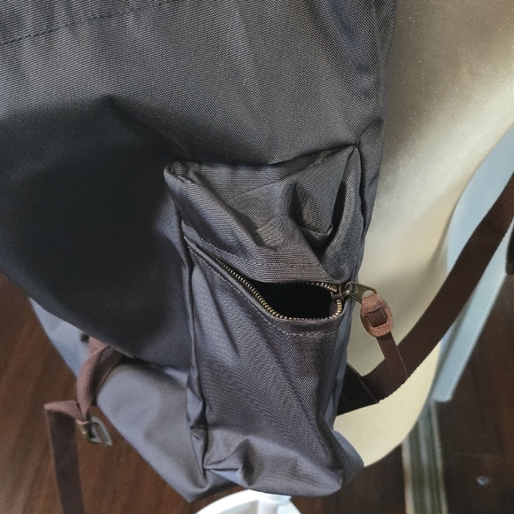 WGU Gray and Brown Men's Backpack A12 Never Used - Picture 7 of 8